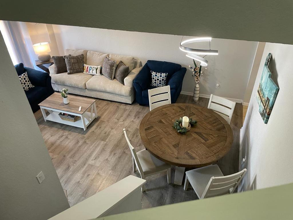 Cozy Stylish Townhome Davenport Eksteriør billede