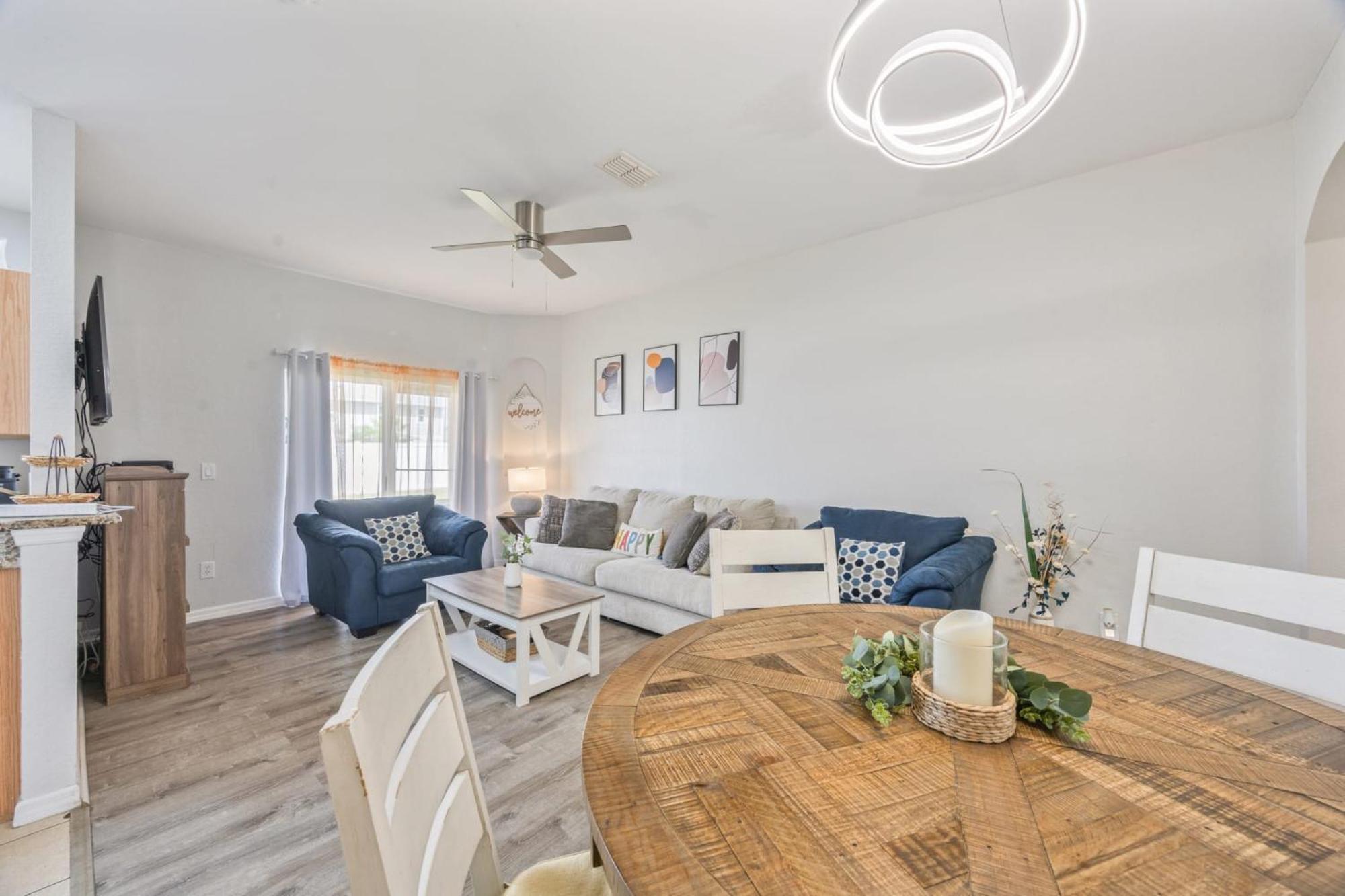 Cozy Stylish Townhome Davenport Eksteriør billede
